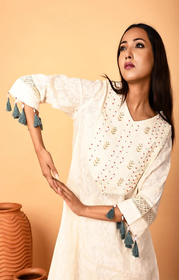 Ivory Cotton Hand-embroidered Kurta with Tassels detailing - OSKOS