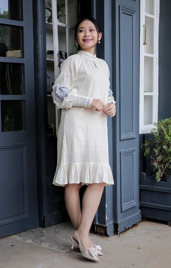 Cream Hand-Embroidered Raglan Sleeve Handloom Short Dress