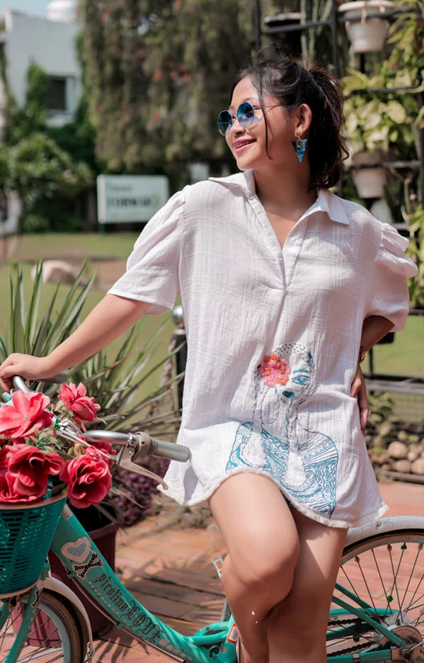 Chic White Long Shirt Featuring Hand-Embroidered Puff Sleeves